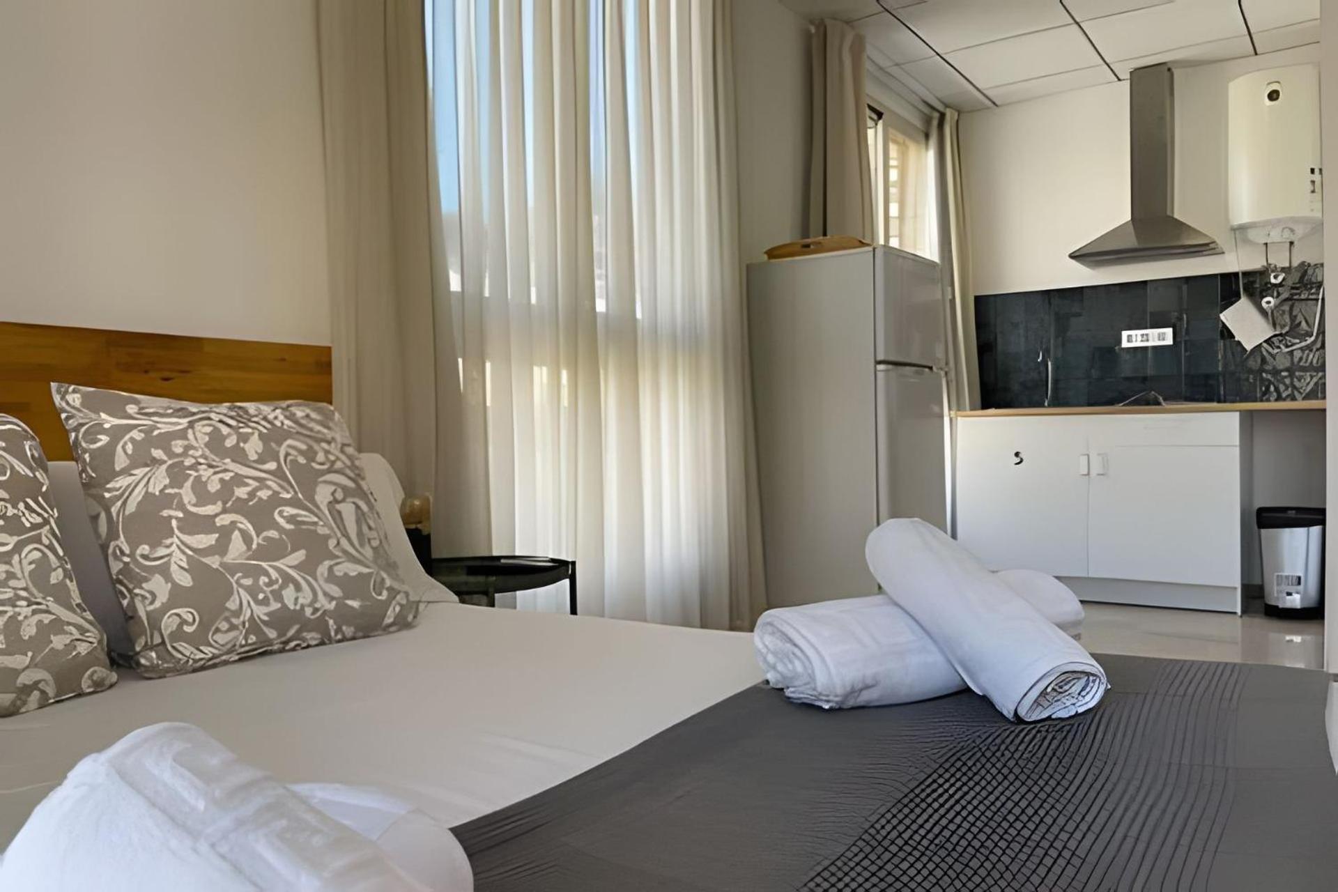 11 Nights Studios Valencia Luaran gambar
