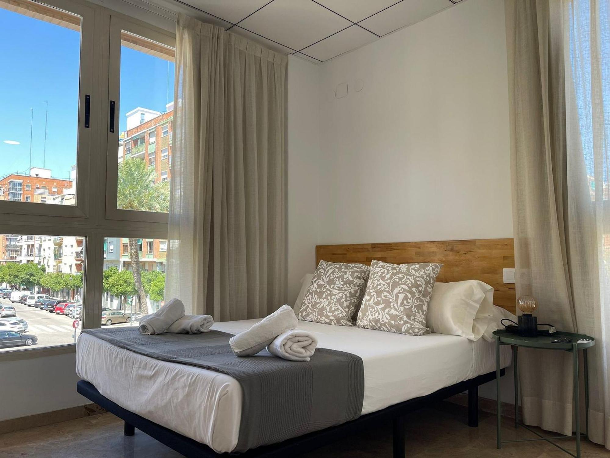 11 Nights Studios Valencia Luaran gambar