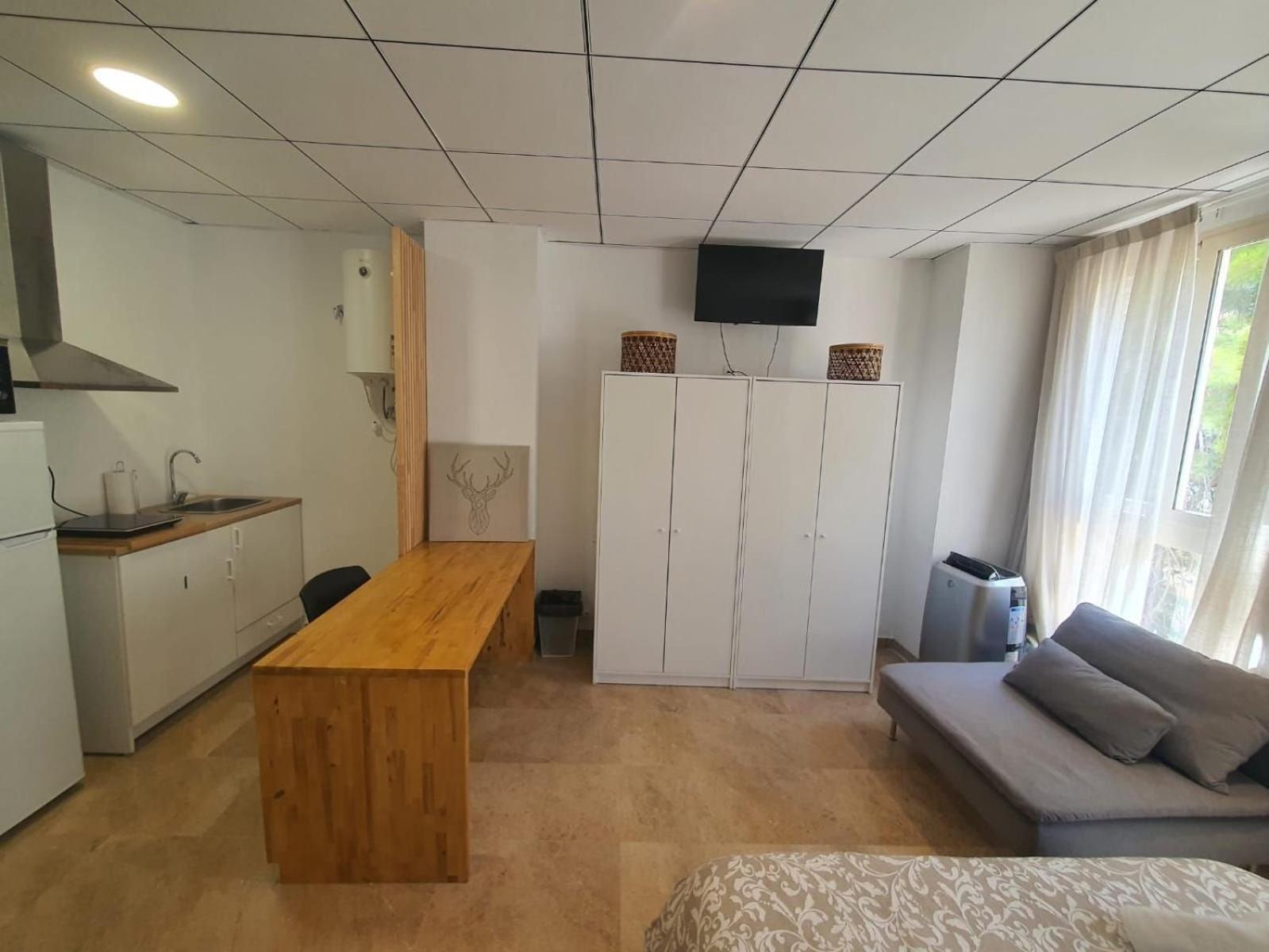 11 Nights Studios Valencia Luaran gambar