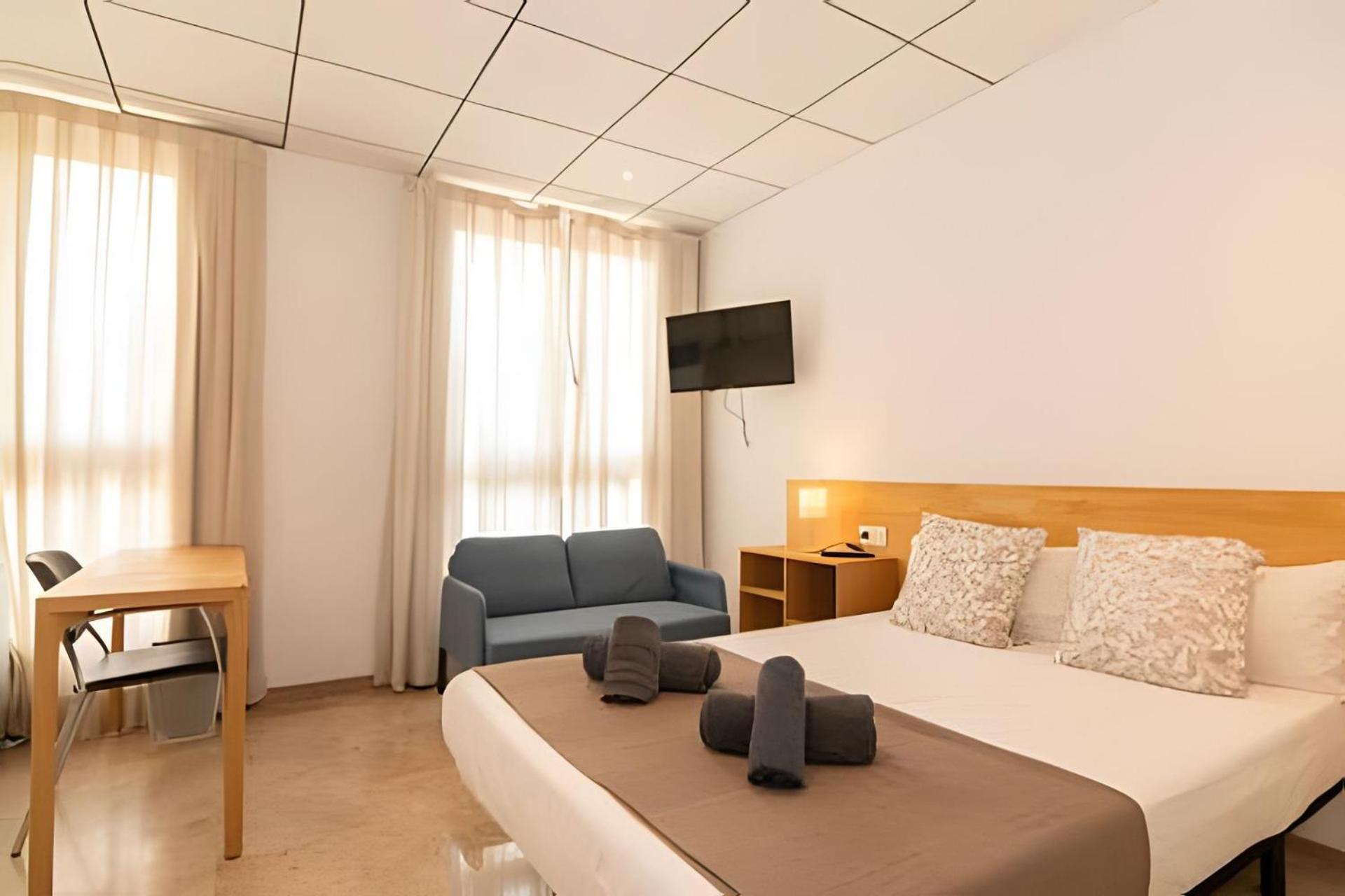 11 Nights Studios Valencia Luaran gambar