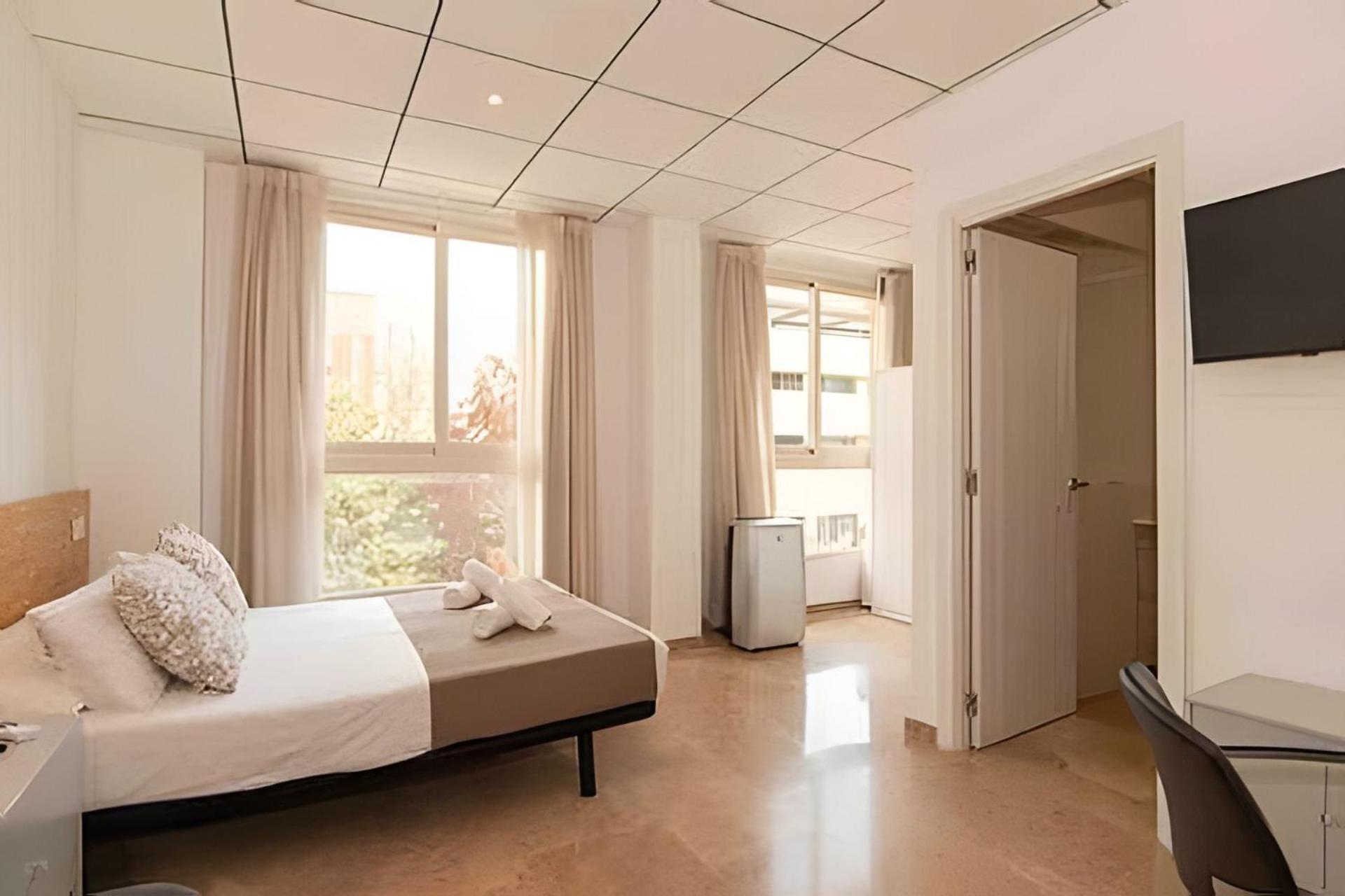 11 Nights Studios Valencia Luaran gambar