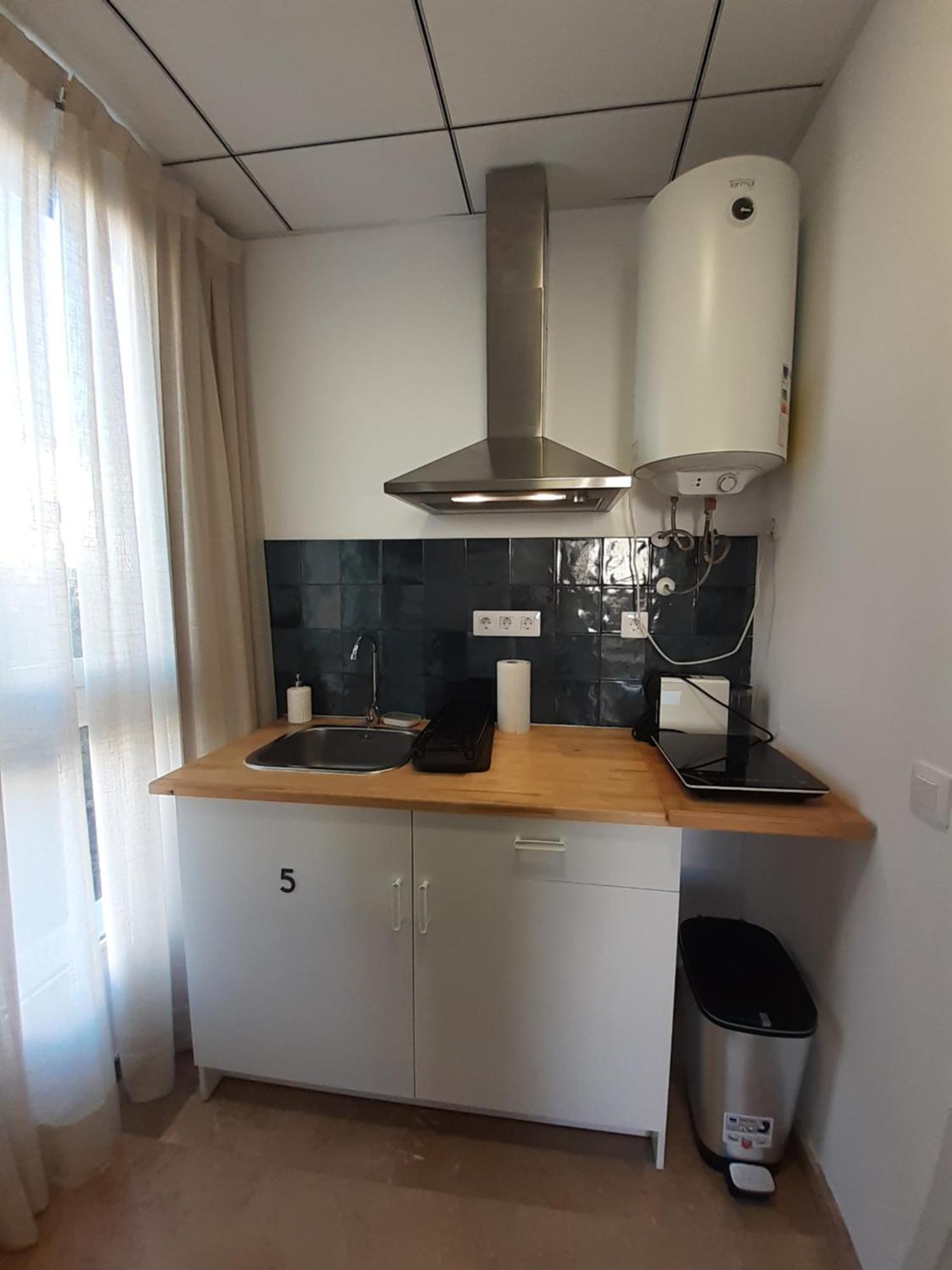 11 Nights Studios Valencia Luaran gambar